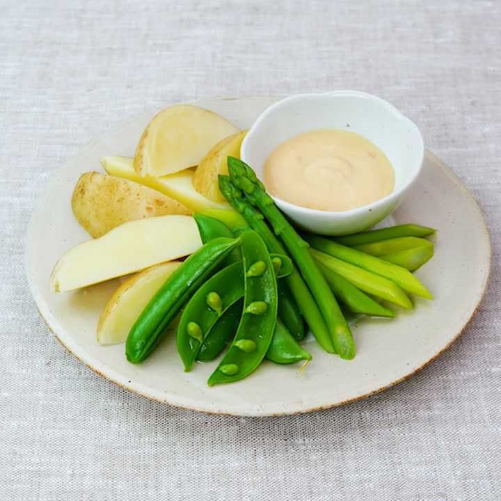 春野菜の味噌ヨーグルトサラダ