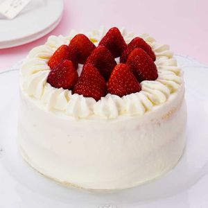 別立て法が決め手 いちごのふんわりショートケーキのレシピ動画 作り方 Delish Kitchen