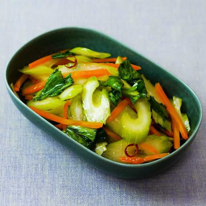 セロリとにんじんのナムル