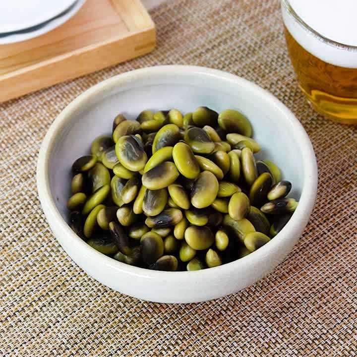 鞍掛豆の塩ゆで