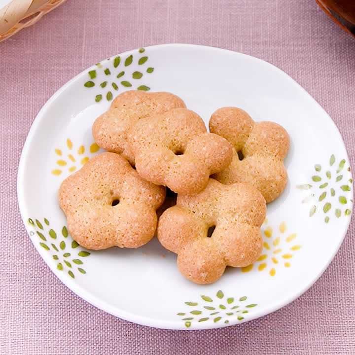 カリカリおいしい そばぼうろのレシピ動画 作り方 Delish Kitchen