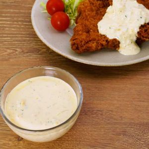 「レンジで作るタルタルソース」のレシピ動画