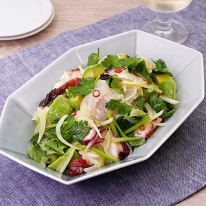 「魚介のセビーチェ」のレシピ動画