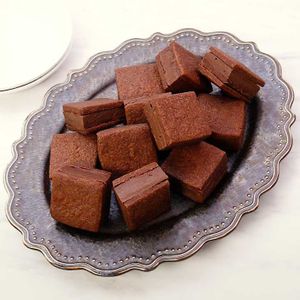 「チョコサンドクッキー」のレシピ動画