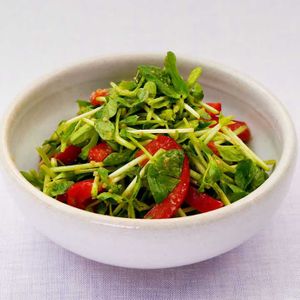 パプリカと豆苗のごまみそ和え