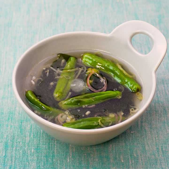 ししとうとわかめのスープ