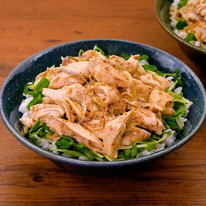 ささみとみょうがのごまだれ丼