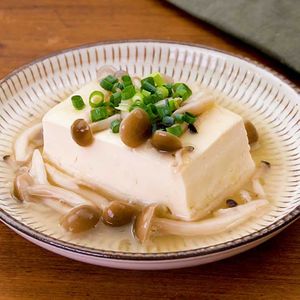 「豆腐のしめじあんかけ」のレシピ動画