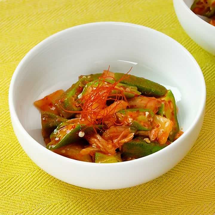 オクラとキムチの和え物