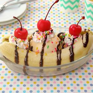 「バナナスプリット」のレシピ動画