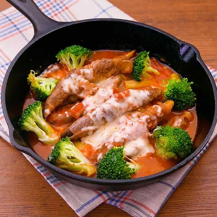 肉巻きなすのトマトチーズ煮