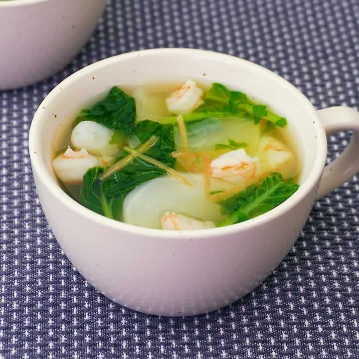 むきえびとかぶの中華スープ