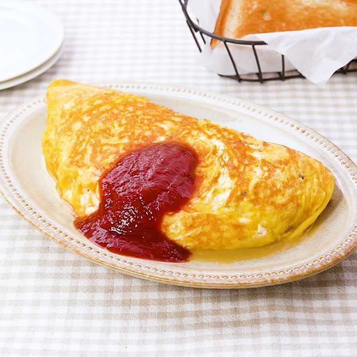 たっぷりきのこのチーズオムレツ
