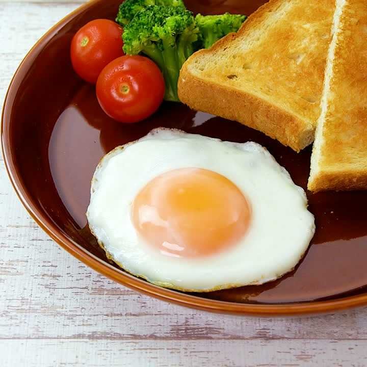 半熟な目玉焼き