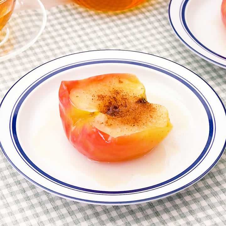 【シナモン風味】アップルパイや煮物に♪りんごのスイーツレシピ9選