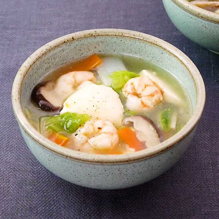 えびとすくい豆腐のとろみスープ