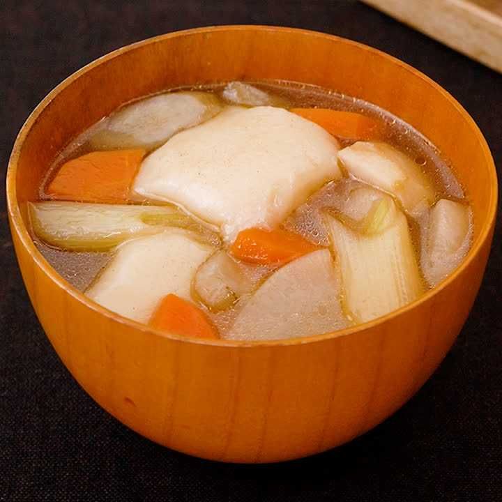 餅入りけんちん汁