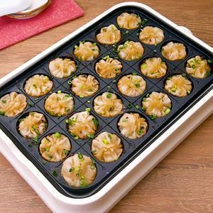 「たこ焼き器で小籠包」のレシピ動画