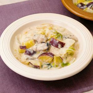 「白菜と牡蠣の和風ミルク煮」のレシピ動画