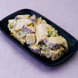 アボカドとさつまいものチーズサラダ