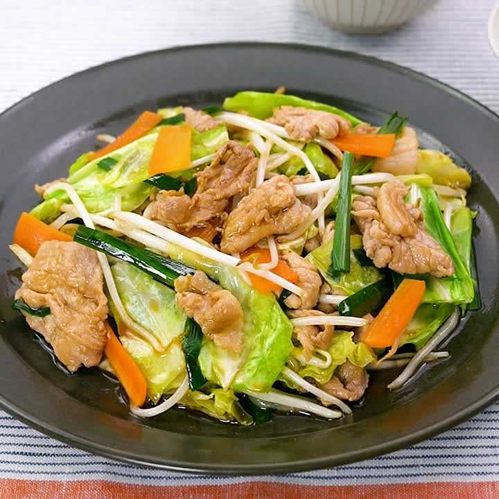 【野菜炒めレシピ】キャベツが主役！肉野菜炒めなど人気レシピ25選