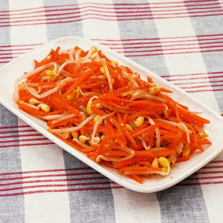 家計にやさしい節約レシピ♪ 豆もやしとにんじんのごま酢あえのレシピ