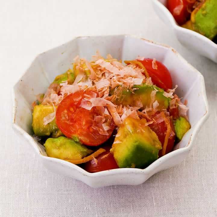 アボカドとミニトマトの生姜醤油あえ