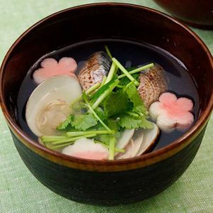 「はまぐりのお吸い物」のレシピ動画