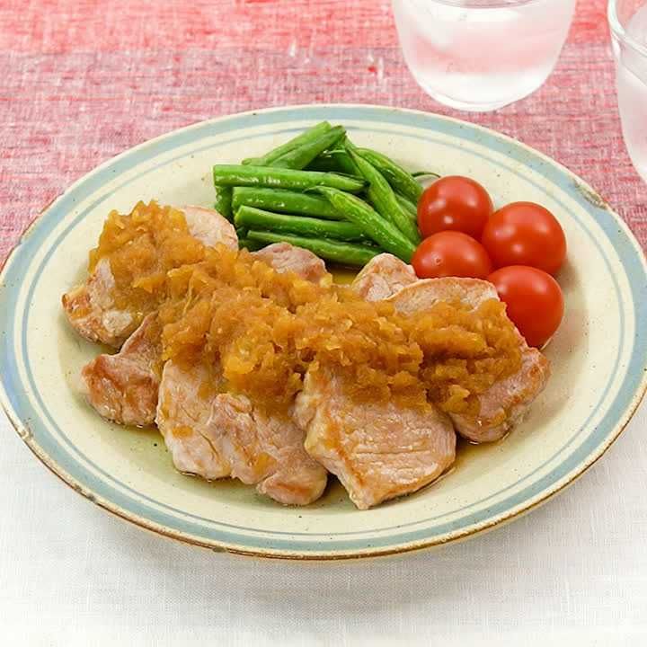 豚ヒレのステーキ和風おろしソースがけ