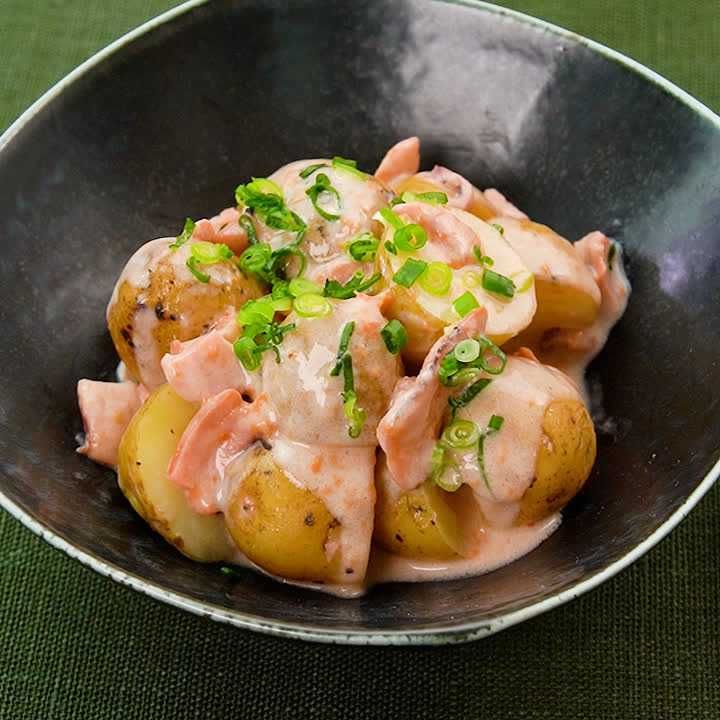 新じゃがの塩辛クリームあえ
