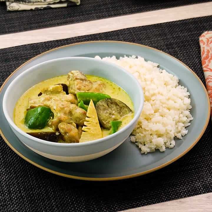 ✨売りつくし✨　3点　ココナッツクリーム　ココナッツオイル　グリーンカレー ✨売りつくし✨ 3点 ココナッツクリーム ココナッツオイル