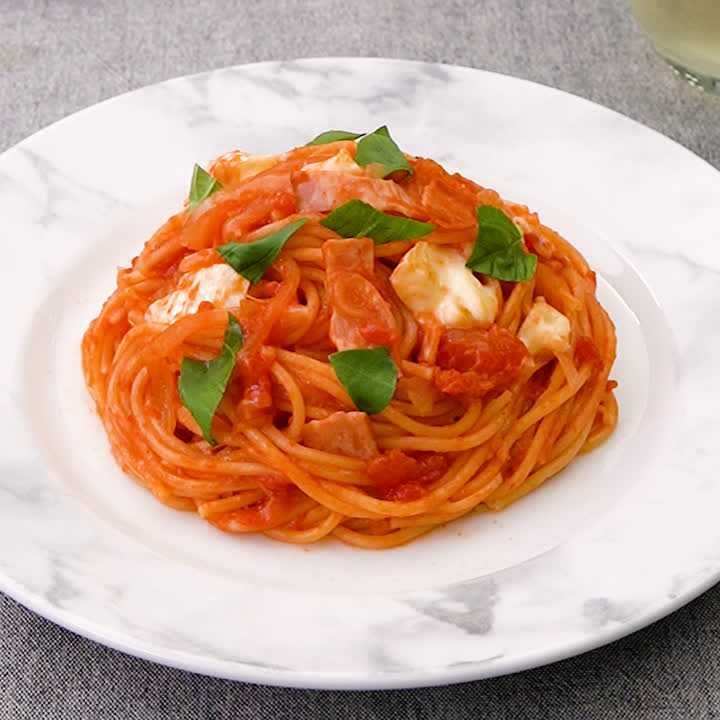 カマンベールトマトパスタ