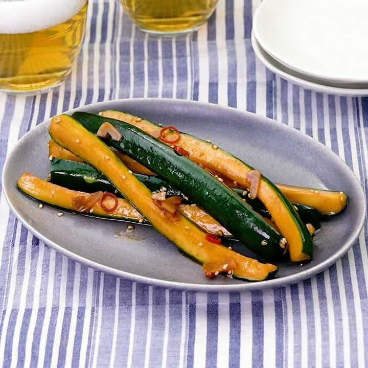 スティックズッキーニのにんにく醤油漬