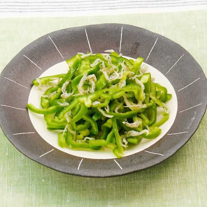 ピーマンのじゃこあえ