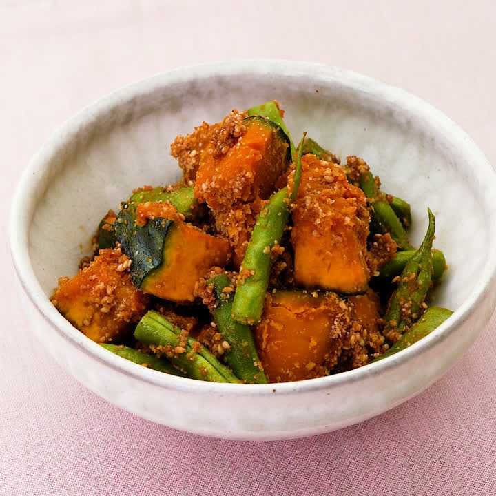 かぼちゃといんげんの胡麻和え