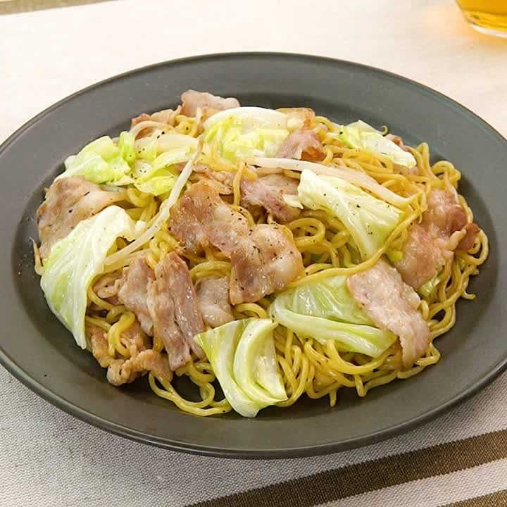 豚肉とキャベツのオイスター焼きそば