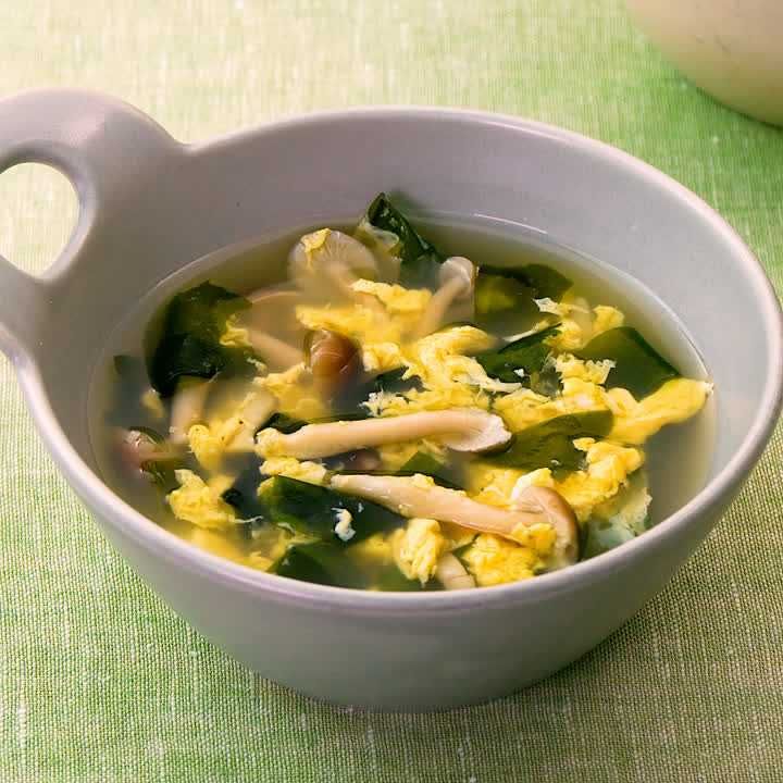 しめじと卵のスープ