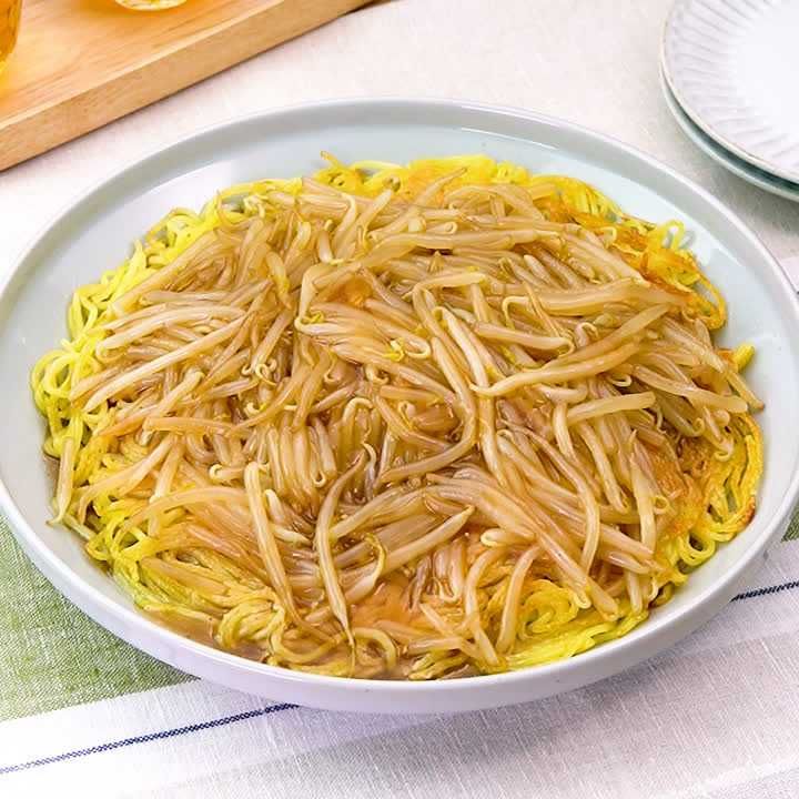 もやしのあんかけ焼きそば