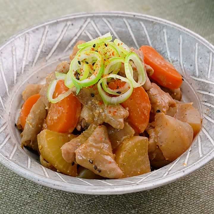 濃厚もつ煮込み