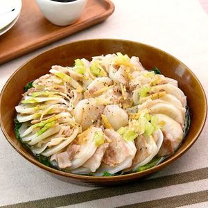 「かぶと豚肉のバターポン酢蒸し」のレシピ動画
