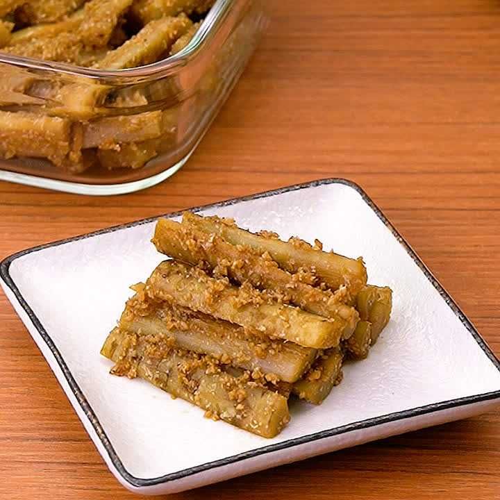 たたきごぼうのごま和え