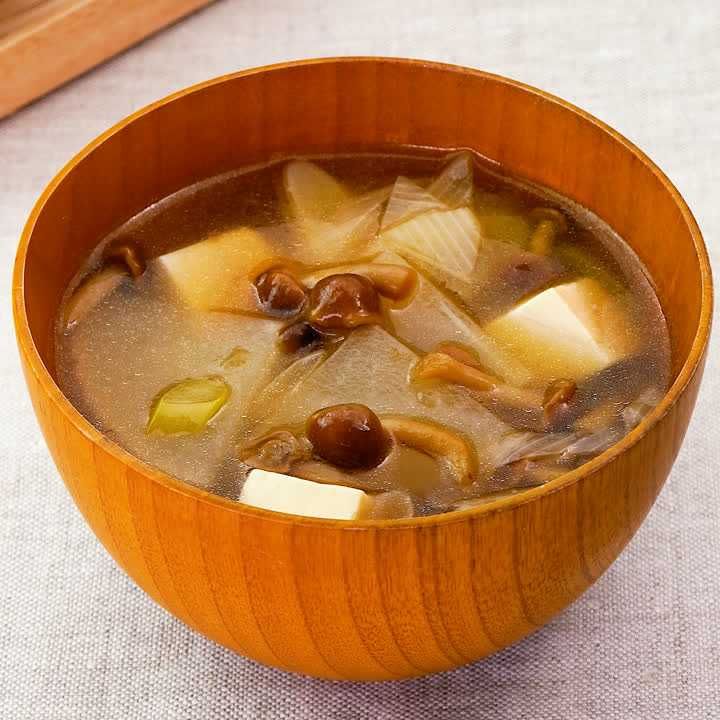 なめこけんちん汁