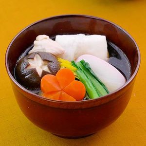 「かつお出汁のお雑煮」のレシピ動画