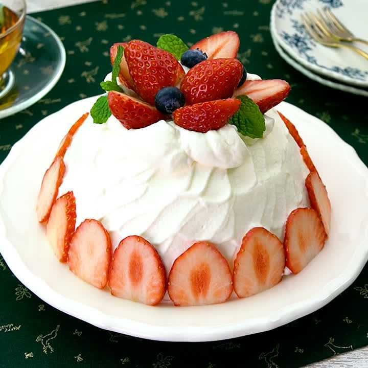 手軽に作る！ いちごのドームショートケーキのレシピ動画・作り方 | デ