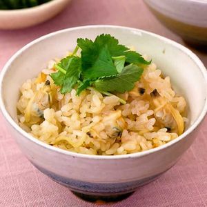 「冷凍あさりの炊き込みご飯」のレシピ動画