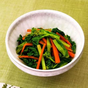 「菜の花とにんじんのおひたし」のレシピ動画