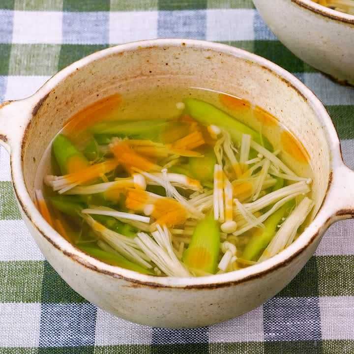 アスパラとえのきの中華スープ