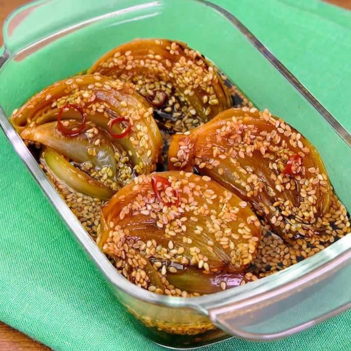 焼き玉ねぎの旨辛漬け