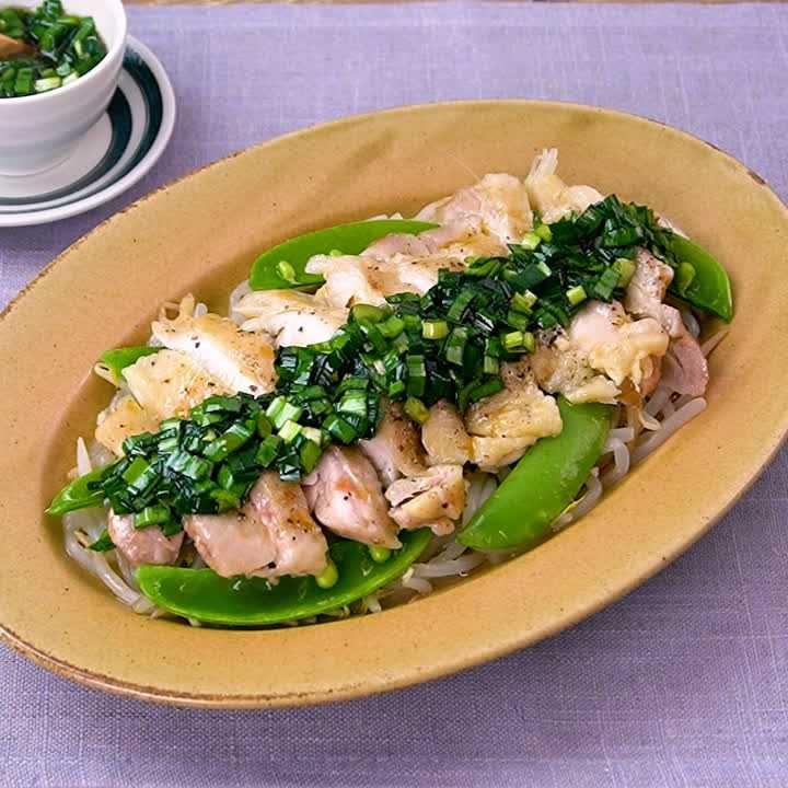 ニラだれのレンジ蒸し鶏