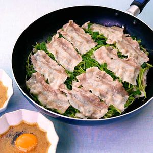 豚バラもやしのフライパン蒸し
